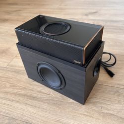 Creative iRoar Rock Docking Subwoofer