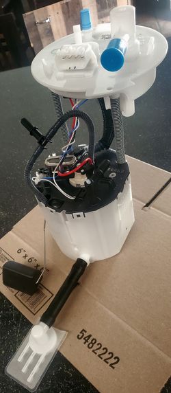 Brand new OEM GM Fuel Pump Assembly