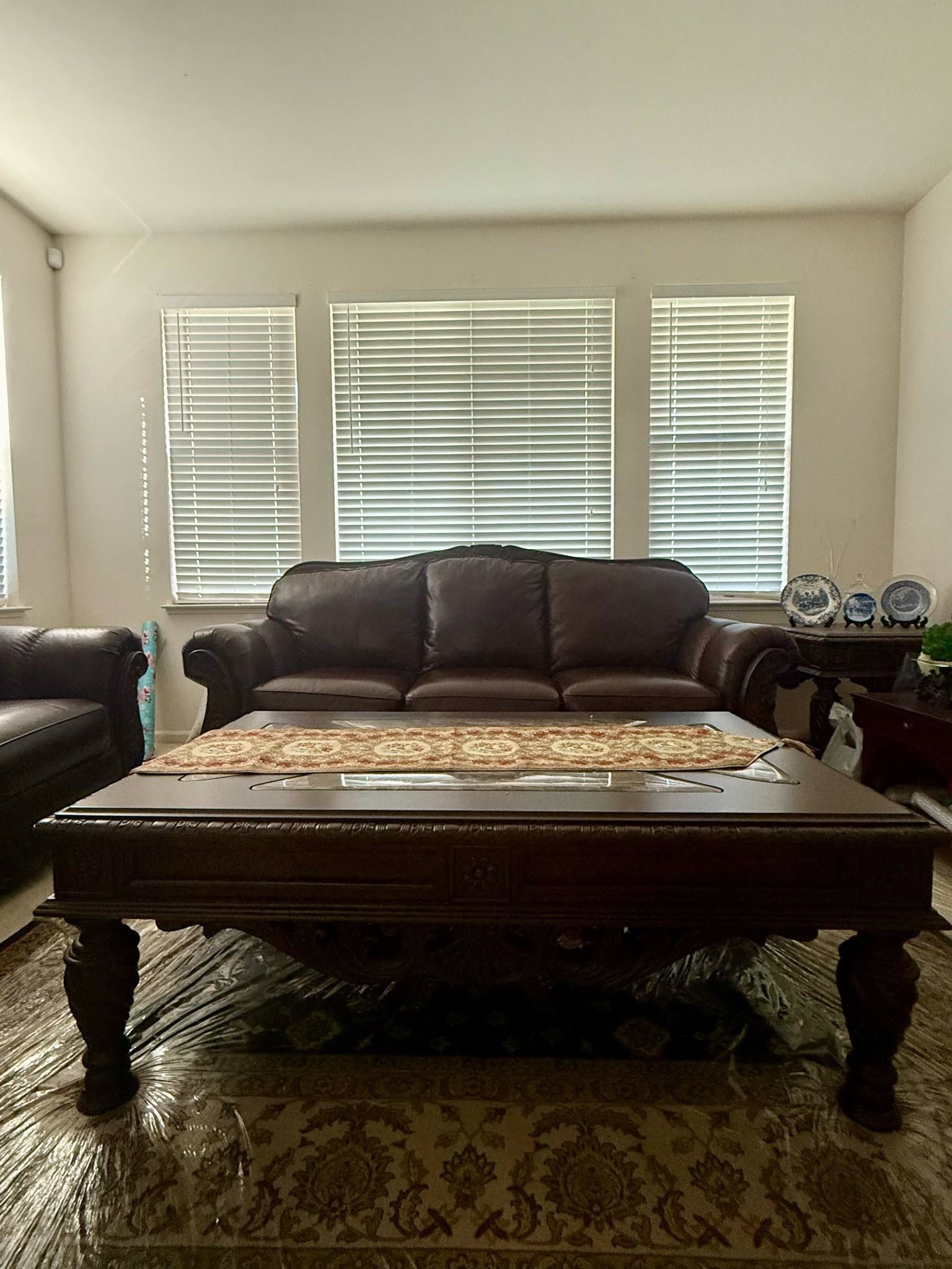 North shore Living and Dining Room Set