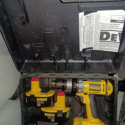 (2 Sets)DeWalt Drill , 2 Batteries And Charger In Carrying Case