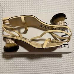Brand New Loewe Petal Brush Heels (Never Worn) – Size 39