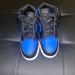 Jordan 1 Retro Blues 