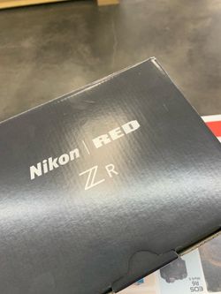 Nikon ZR