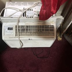 LG Air Conditioner 