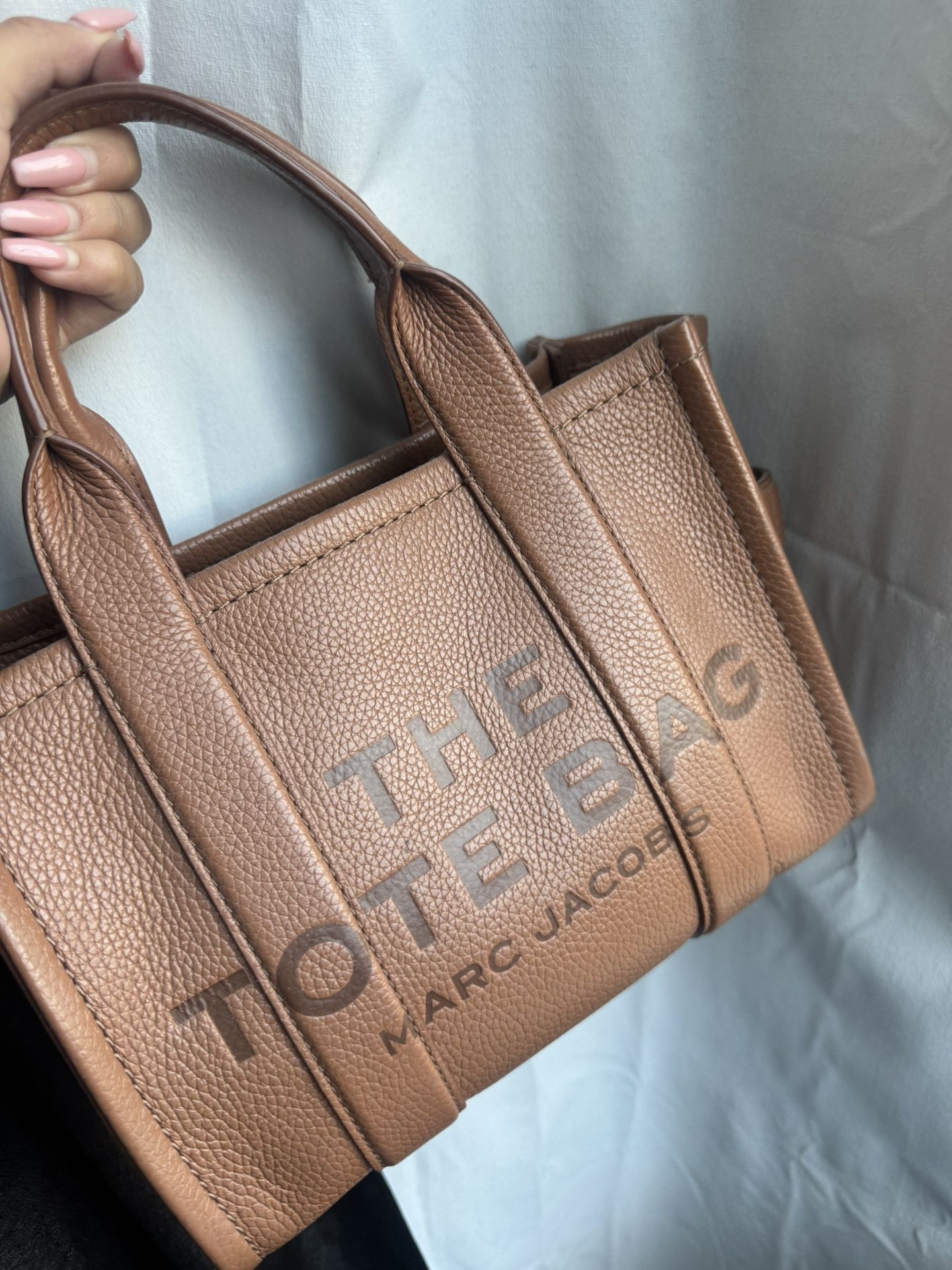 Marc Jacobs - The Tote Bag