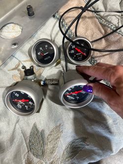 AutoMeter sport comp gauge set