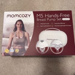 Momcozy Breast pump
