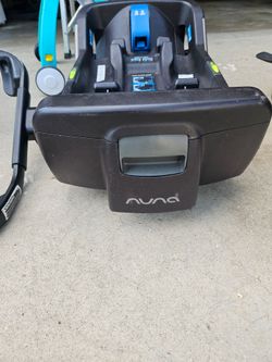 2 Nuna bases, stroller adapter,  and seat