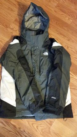 Nice North Face jacket for womens