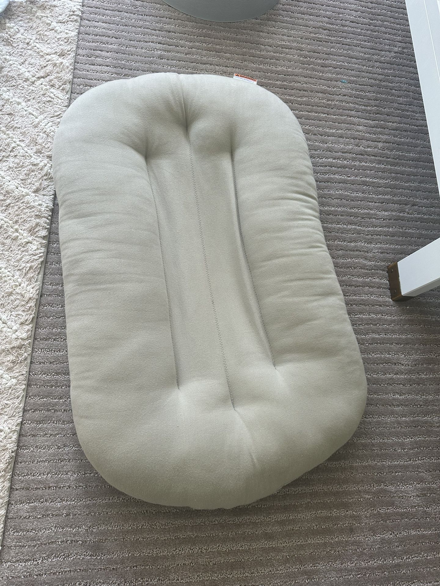 Snuggle Me Lounger