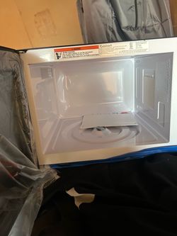 Cuisinart 1.3 cu microwave