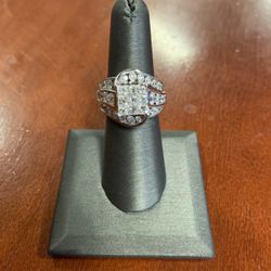 14K White Gold & Diamond Cluster Ring