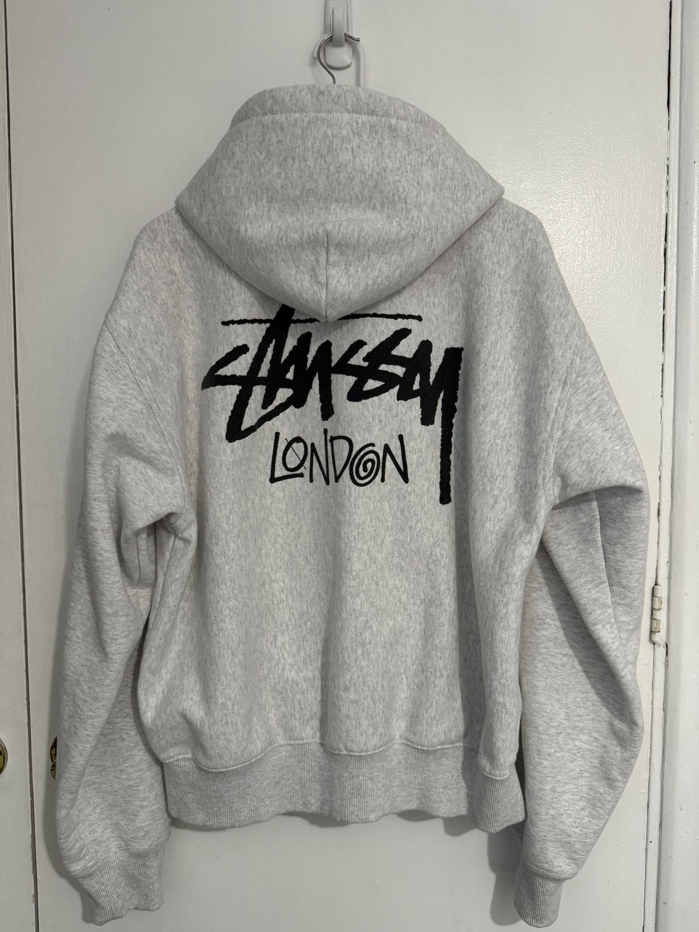 Stussy London Zip-Up Hoodie – Grey