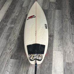 Surfboard- Byrne 6’1”
