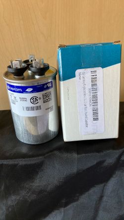 Air Conditioner Capacitor Capcom. 50/60 370 Vac. NEW. Pick up Dysart Road and Thunderbird.