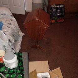 vintage sewing stand or case