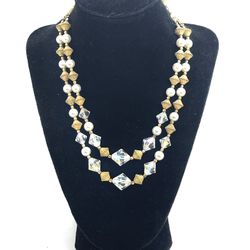 Vintage Crystal And Faux Pearl Necklace. 3501