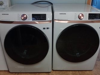 Samsung Front-Load Washer and Dryer Set