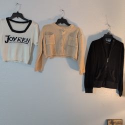 Women's Clothes 