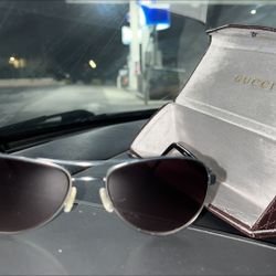  Gucci 2236s Sunglasses – Gently Used – ONLY $80 🔥  Luxury for LESS! Grab these a