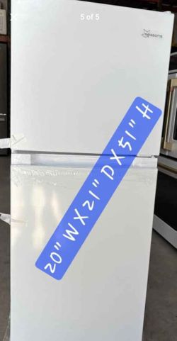 Refrigerator Seasons® 4.5 Cu. Ft. COMPACT Refrigerator, Energy Star®, With Freezer, White $190   Refrigerador Compacto Seasons® de 4.5 Pies Cúbicos, 
