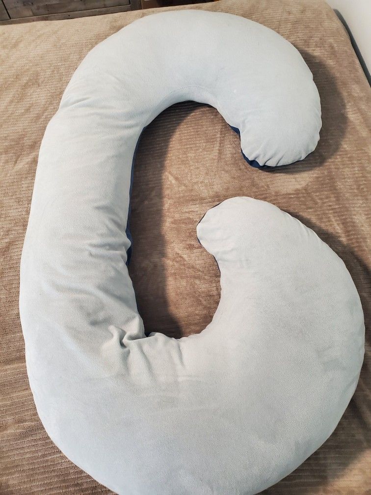 C Shaped Pregnancy Pillow