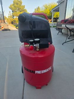 Central Pneumatic 17-gallon