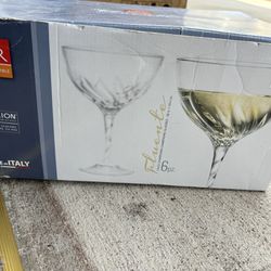 Set Of Wine Glass 