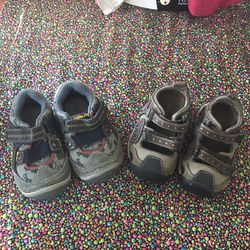 Striderite Boys 4.5W x 2 pairs