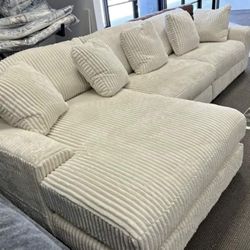 3 Piece Sofa Chaise 