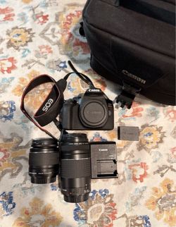 Canon EOs T7 camera with extra lenses. New condition