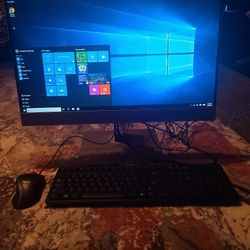 Excellent 24 inch HP Touchscreen Desktop Computer With Intel Core i5 Processor With Programs 