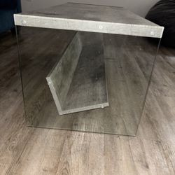 Living Room Table 