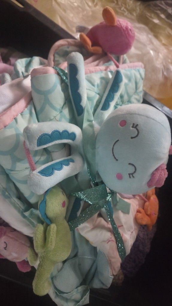 Crib Bedding And Mobile