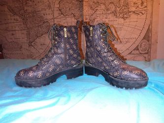 Guess Boots Size 8 1/2