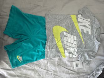 ike Outfit (T-Shirt and Shorts)