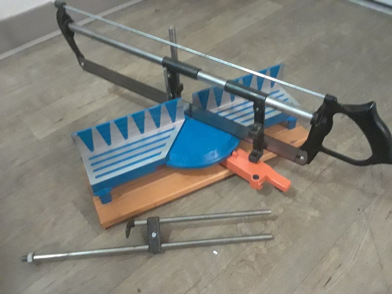 Nobex Miter Saw 202, in box w/manual and extra blade $110 obo