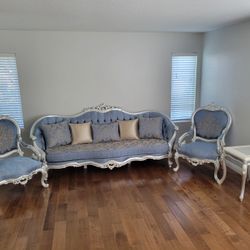 New Vintage-style Sofa + Chairs + Tables 