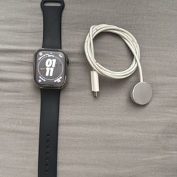 Apple Watch Series 8