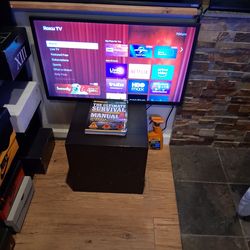 Roku 32 inch Smart TV