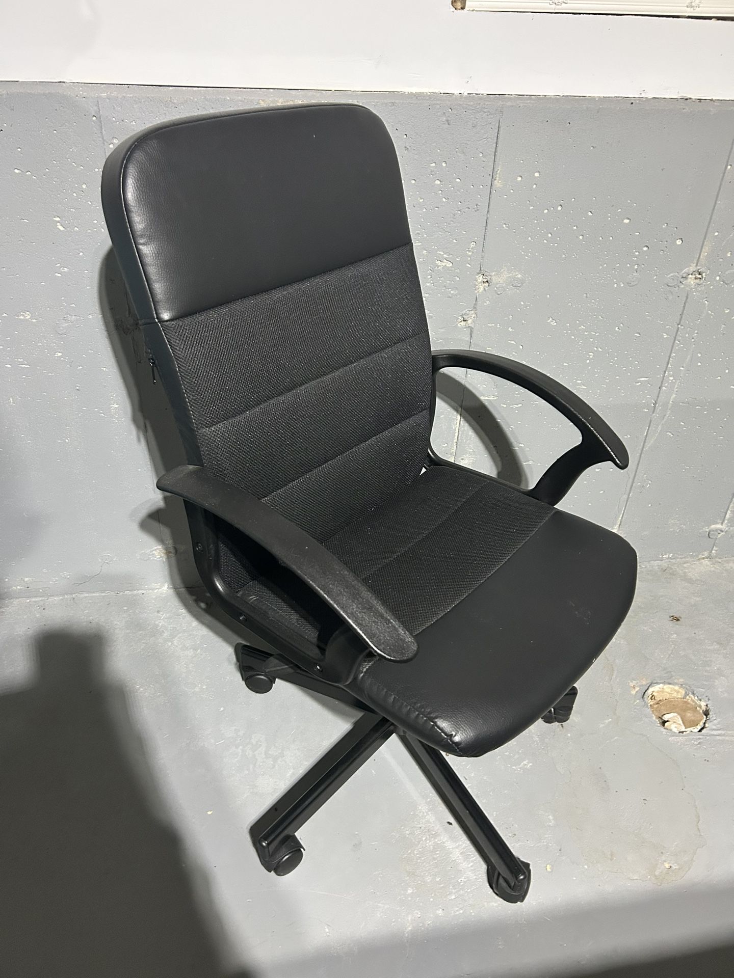 Black Office Chair