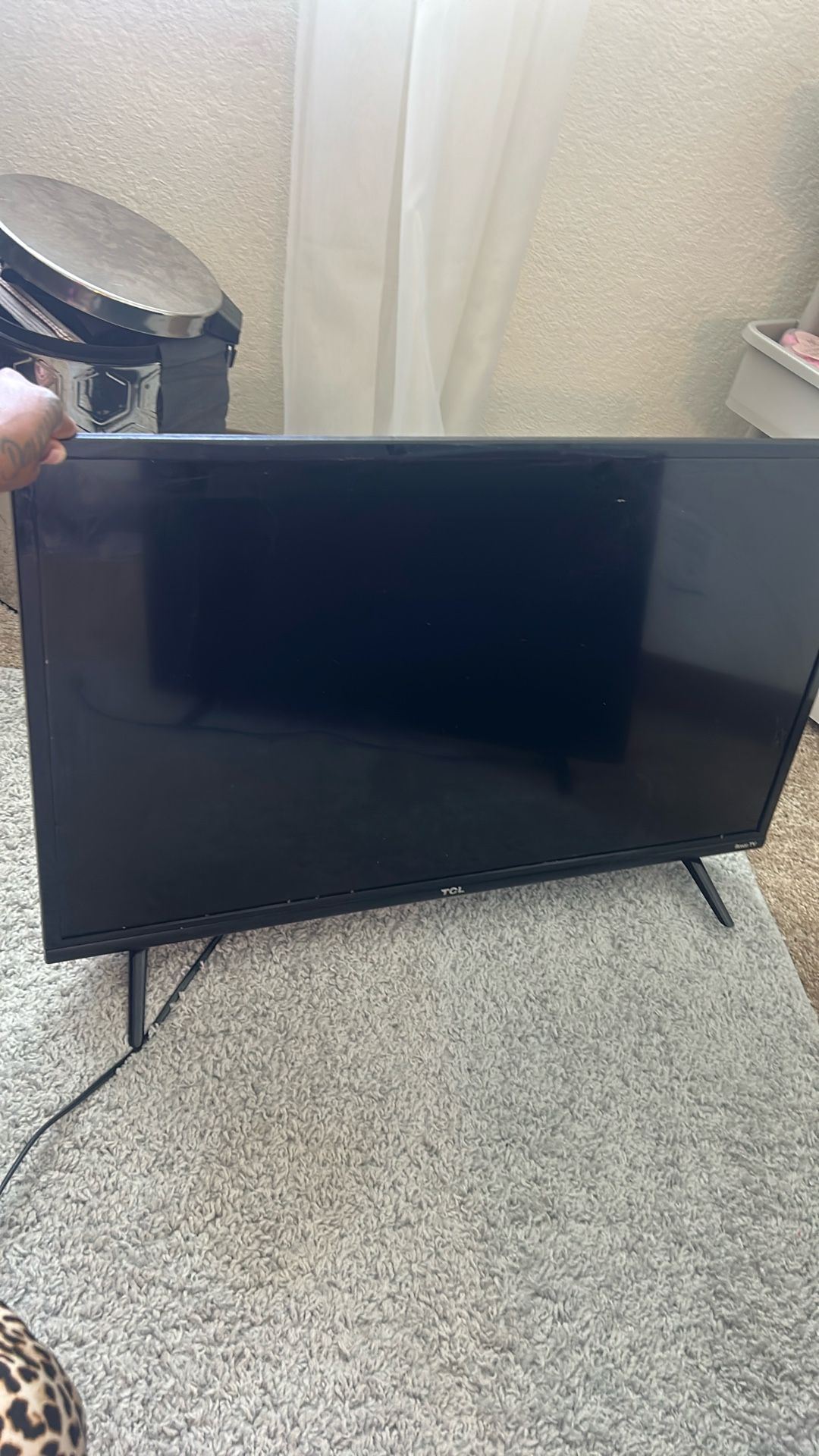 2 40” TVs