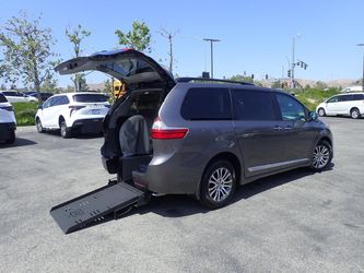 2018 Toyota Sienna