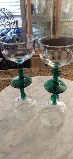 4 margarita glasses