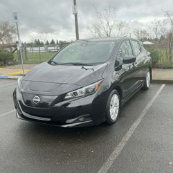 2024 Nissan Leaf