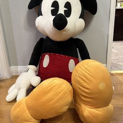 Mickey 52” Plush 100