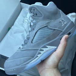 Jordan 5 Wolf Grey