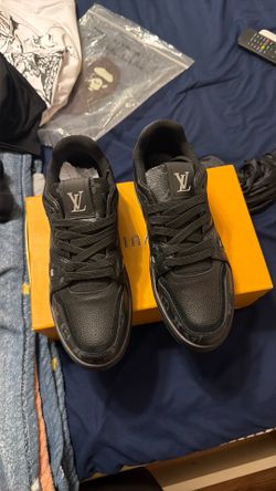 Size 44 (11)