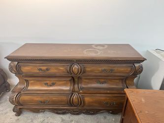 6 drawers of dresser solid wood, OBO, rowland heights self pickup