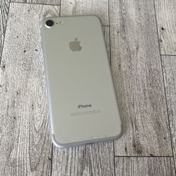📲 iPhone 7 (32GB) Unlocked 🌎 Desbloqueado 